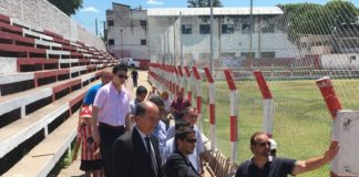 Brumec junto a Denett visitaron la cancha de Villa Cubas