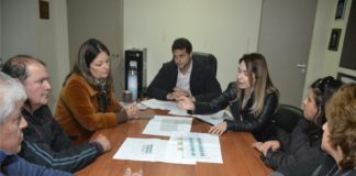 Trabajan para mejorar las instalaciones del Paseo de Compras