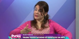 Silvia Tomassi y Celeste Moya- Poncho 2017-