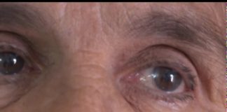 VIDEO: A los 64 años, terminó el secundario como abanderada
