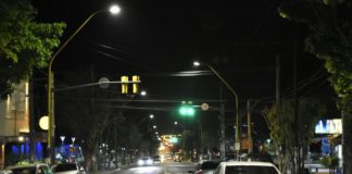 Prueba operativa de nuevas luminarias LED en avenida Belgrano