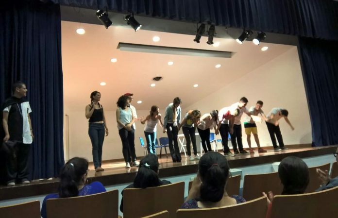 Cuentos y descuentos dramatizados 1