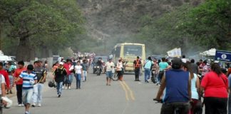 Fiestas Marianas: agregan dos líneas de colectivos a La Gruta