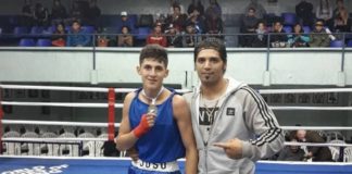 Josué Agüero en un nuevo campus con la selección Argentina de boxeo