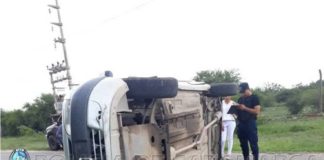 Colisión y vuelco en la zona sur de la Capital