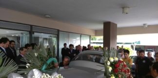 Familiares, políticos y sindicalistas despiden al «Uto» Carrizo