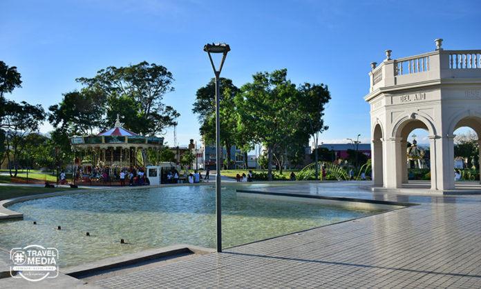 plaza-de-la-alameda
