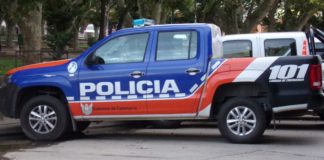 Una moto colisionó con móvil policial en el norte