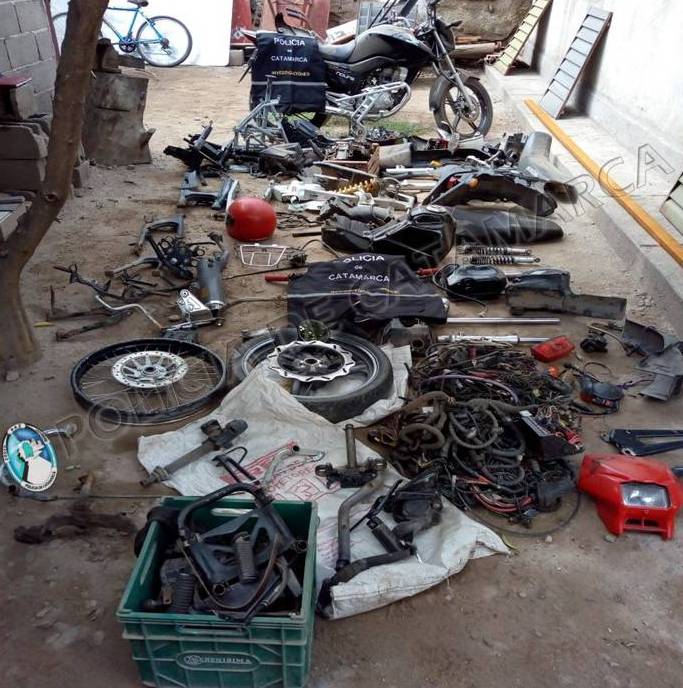 Secuestro de Investigaciones Moto partes