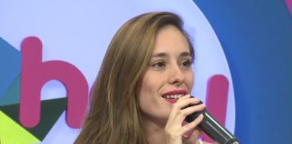 Ann Pilepich. Música en vivo.