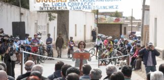 Lucía inauguró un nuevo tramo de la Ruta 40 y entregó más viviendas en Santa María