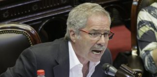 Felipe Solá votará a favor del aborto