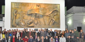 Descubrimiento de placa por los 100 años de la Reforma Universitaria