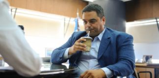 Otra de Triaca: no paga los alquileres de las oficinas del Ministerio de Trabajo