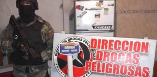 Desbaratan tres puntos de venta de droga en distintos sectores de la Capital