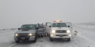 VIDEO: fuertes nevadas mantienen cerrado el Paso de San Francisco