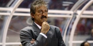 Ordenaron la captura de Ricardo La Volpe, acusado de acoso sexual