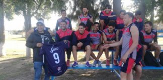 El plantel de San Lorenzo reconoció al boxeador «Johnny» Herrera