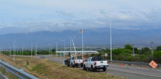 La iluminación en la Avenida Circunvalación cada vez más cerca
