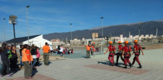 Simulacro de evacuación en la escuela de Valle Chico