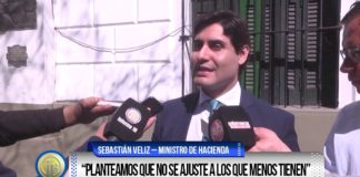 Veliz no conocía el proyecto que presentó Dujovne
