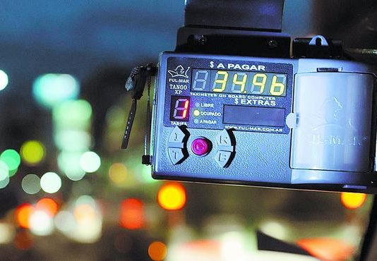 Aumenta la tarifa de taxis y remises