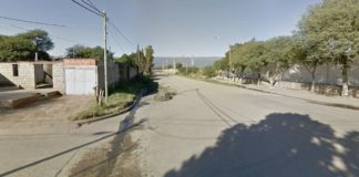 Agredió físicamente a una mujer, causó daños en una moto y fue aprehendido
