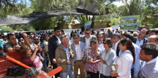 Lucía entregó herramientas a productores de San José
