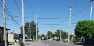 Una joven derrapó en su moto en calle 1° de Mayo