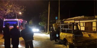 Una camioneta se incendió en el Eva Perón