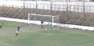 Policial goleó a Independiente y quedó a un punto del líder Villa Cubas (VIDEO)