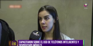 Capacitaron sobre el uso de teléfonos inteligentes y dispositivos móviles
