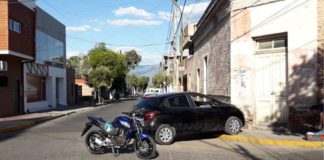 Motociclistas lesionados tras un choque en el centro