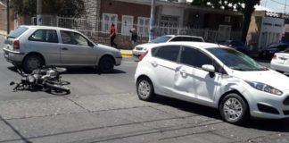 Violento siniestro vial en Avenida Belgrano
