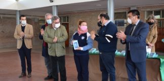 Educación: entrega netbooks y tablets para alumnos de Capital y Valle Viejo