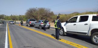 Recorrida por los puestos de control policial