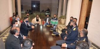 Aguirre, Moreno y Véliz se reunieron con la plana mayor de la Policía por el reclamo de incremento salarial