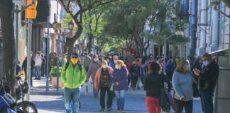 Ante la estabilización de la curva de contagios, se rehabilita el comercio