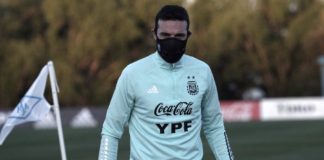 Scaloni perfila el equipo para el partido con Chile por eliminatorias