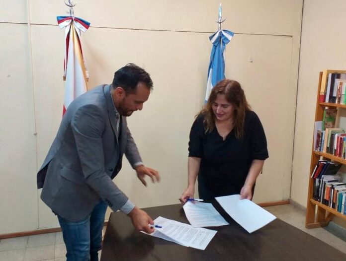 educacion_e_industria_firmaron_un_convenio_para_formar_nuevos_perfiles_profesionales