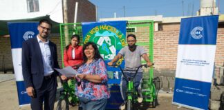 Cooperativa de trabajo recibe triciclos para la recolección de residuos de plásticos