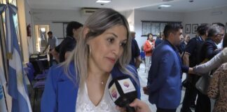 Fue bien recibida la prohibición del uso de celulares en las escuelas