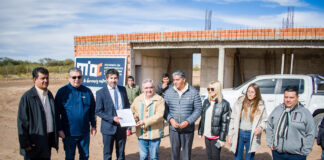 Se firmó el contrato para la finalización de obra de la nueva Terminal en Belén