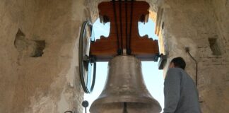 Robaron dos campanas de una iglesia