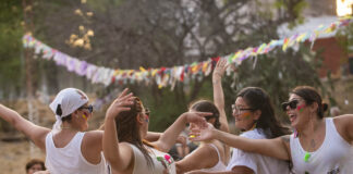 Niños, familias y grupos de amigos disfrutaron de la Chaya de las Comadres