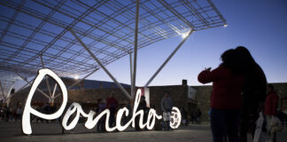 El Poncho tendrá siete lunas en el escenario mayor
