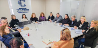 Acuerdo entre el Gobierno y gremios docentes