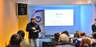 Capacitación sobre el manejo de conducta suicida a agentes de la Policía