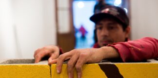 Inaugura “En construcción 4″, una exhibición que resignifica el oficio y su legado social