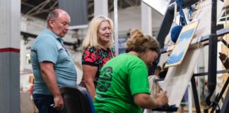 La Fábrica de Alfombras y artesanos catamarqueños presentes en la Feria Nacional de Cosquín